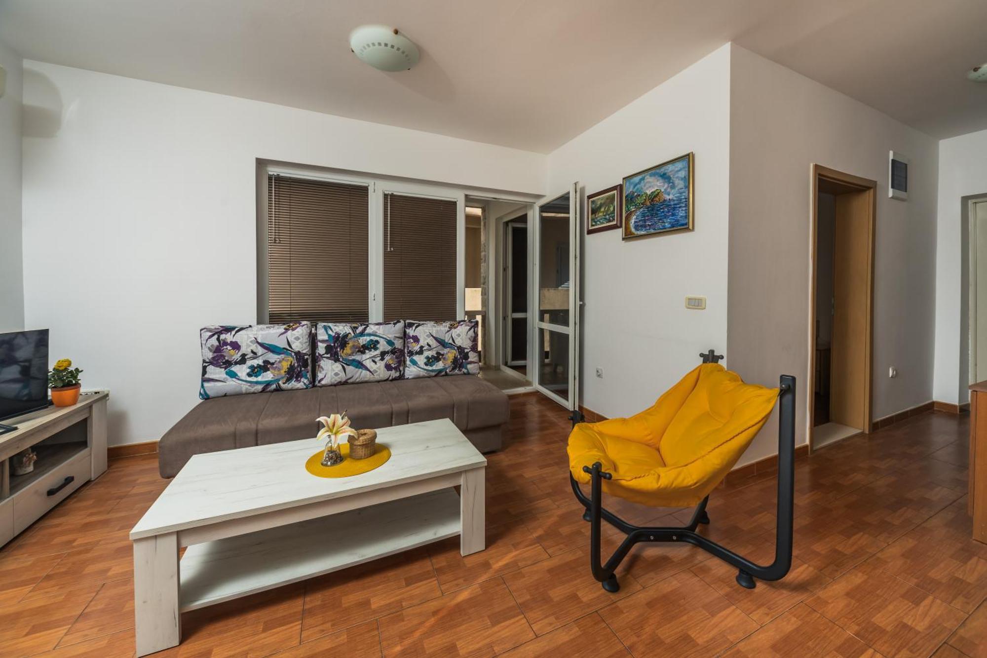 Apartments Franicevic Petrovac Dış mekan fotoğraf